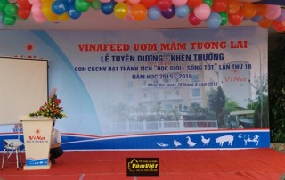 le-tuyen-duong-khen-thuong-con-cnvc-cty-vina-2015-2016-hinh-003